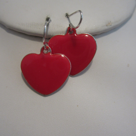 Red Valintine Hearts Necklace eEarring Set - Picture 3 of 3